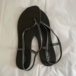 Sandal